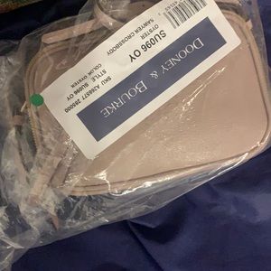 COPY - Brand new Dooney&Bourke sawyer crossbody o…